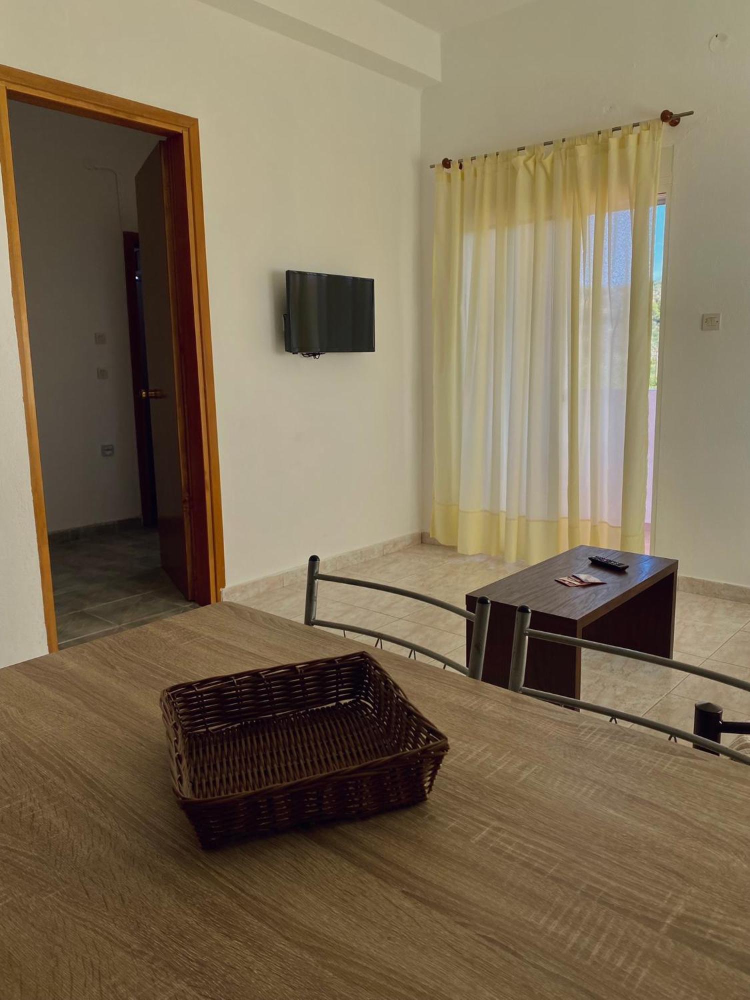 Kouslaka Apartment Possidi