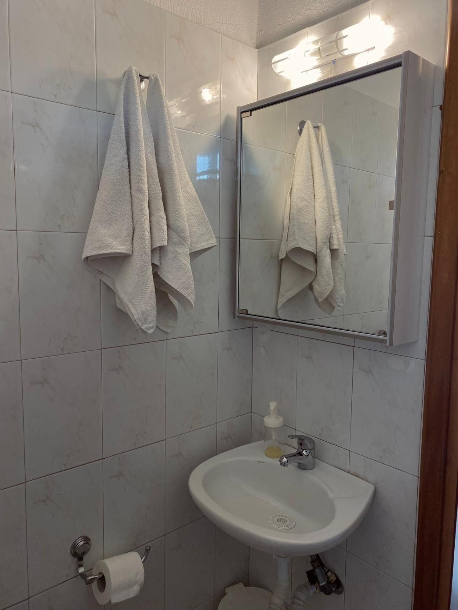 Apartment Kouslaka *